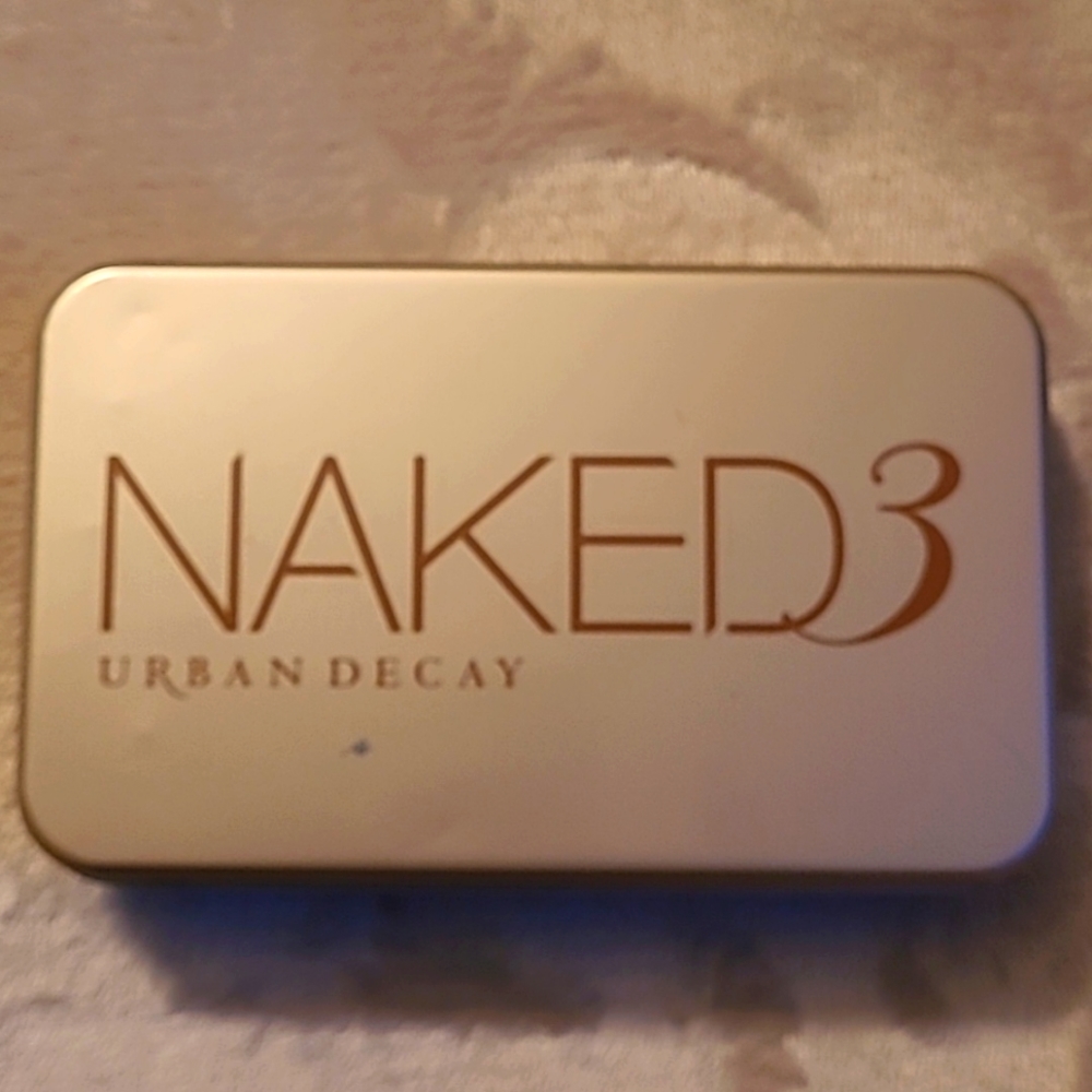 Urban Decay Naked 3 Makeup brush set
